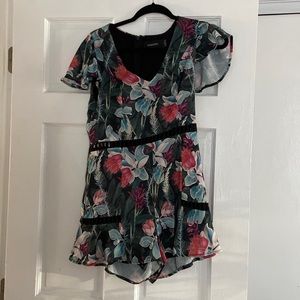 Gorgeous tropical mink pink romper size s